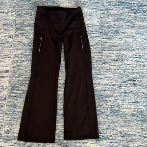 Athleta M Rainier bootcut pants in black